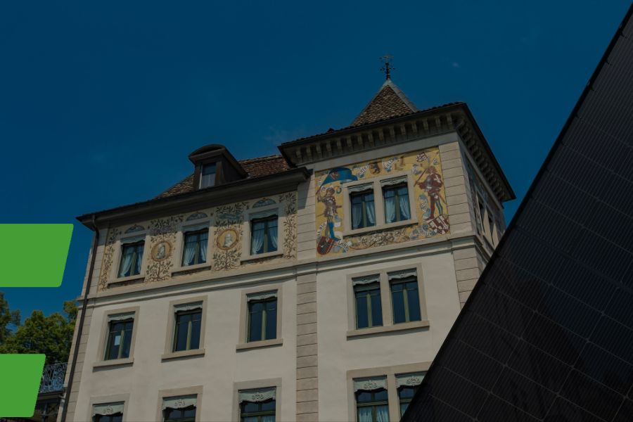 Ein Gebäude unter Denkmalschutz welches mit einem Balkonkraftwerk ausgestattet werden könnte